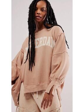 NWT - We The Free Graphic Camden - Size XLarge